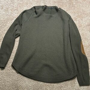 Lety & Me Josey Elbow Patch sweater size large